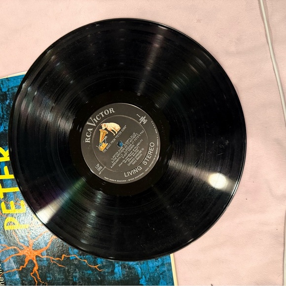 Peter Gunn Vinyl Record - Picture 6 of 7